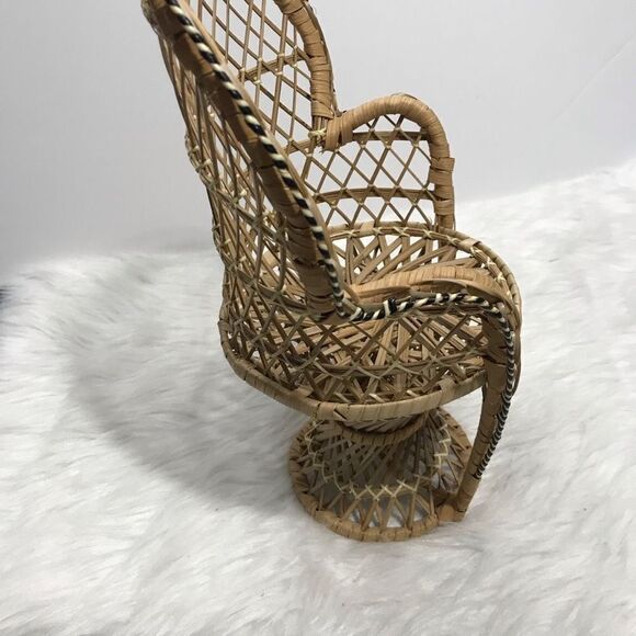 D Mini Papasan Boho Chair Whicker Peacock Fan Back Rattan Chair Dolls Plant Stan - Picture 4 of 7